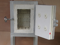 小振りな陶芸用電気窯